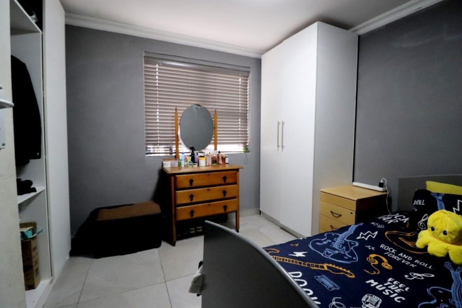 3 Bedroom Property for Sale in Woodlands Western Cape